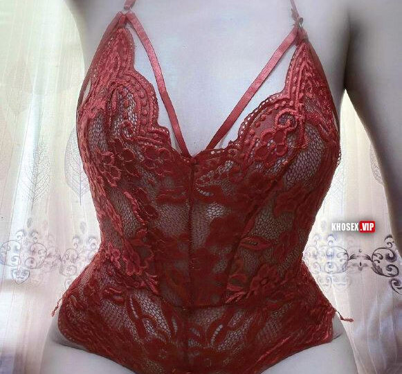 Ảnh 1 của Cặc anh dài quá làm lồn em sướng bắn nước